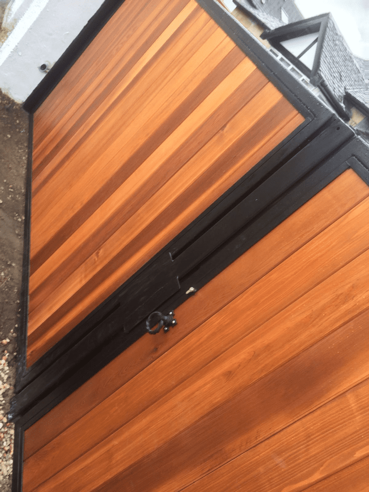 Wrought Iron (metal) Driveway Gates - Automatic
