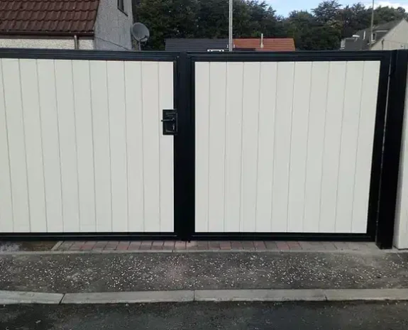 Metal Framed Timber Driveway Gate